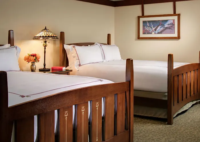 Signature King Room